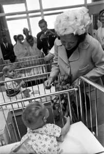 Prinses Beatrix opende ziekenhuis te Heerlen, Bestanddeelnr 921-4331