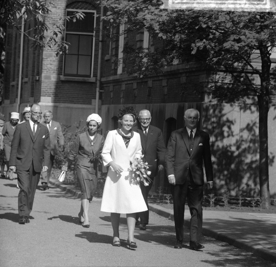 Prinses Beatrix opende tentoonstelling Univisie 1965 t Leiden, Prinses Beatrix, Bestanddeelnr 917-9057