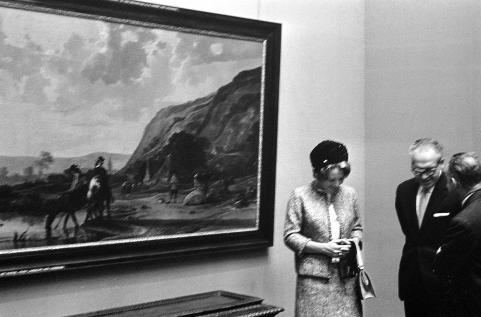 Prinses Beatrix in Rijksmuseum, prinses Beatrix en Minister Vrolijk, Bestanddeelnr 918-1799