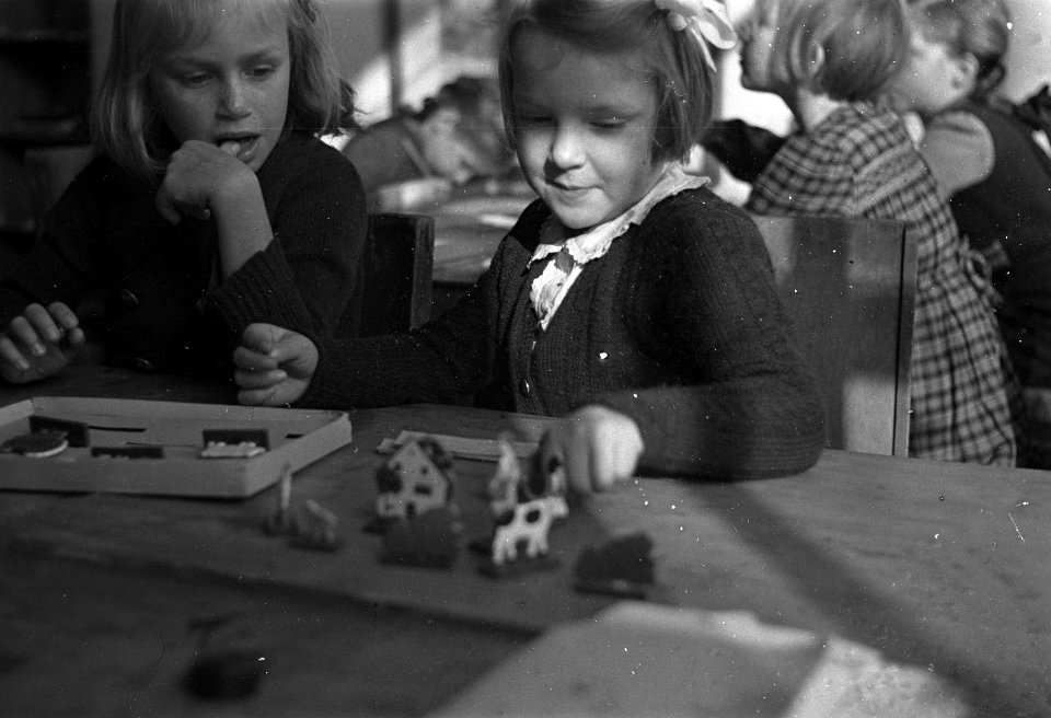 Prinses Irene op school, Bestanddeelnr 901-5360