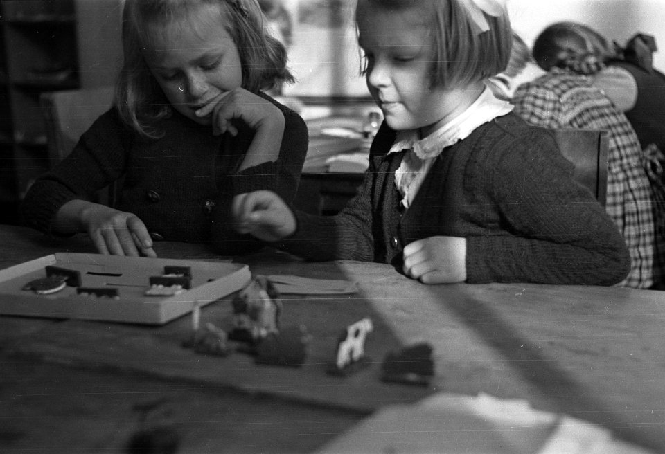 Prinses Irene op school, Bestanddeelnr 901-5358