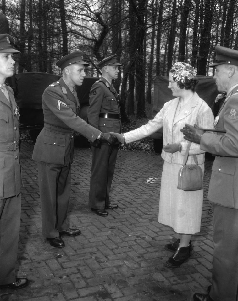 Prinses Irene in Schalkhaar, Bestanddeelnr 910-0182