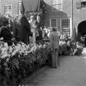 Prinses Juliana en Prins Bernhard in Dordrecht, Bestanddeelnr 902-2744