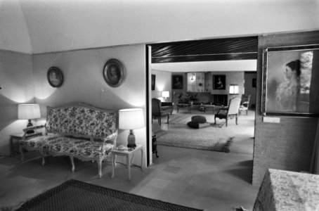 Prinses Margriet en mr Pieter van Vollenhoven in nieuw huis in Apeldoorn inter, Bestanddeelnr 928-2304