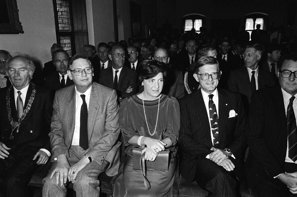 Prinses Margriet en mr. Pieter van Vollenhoven wonen herdenking bij van 175-jari, Bestanddeelnr 933-3015