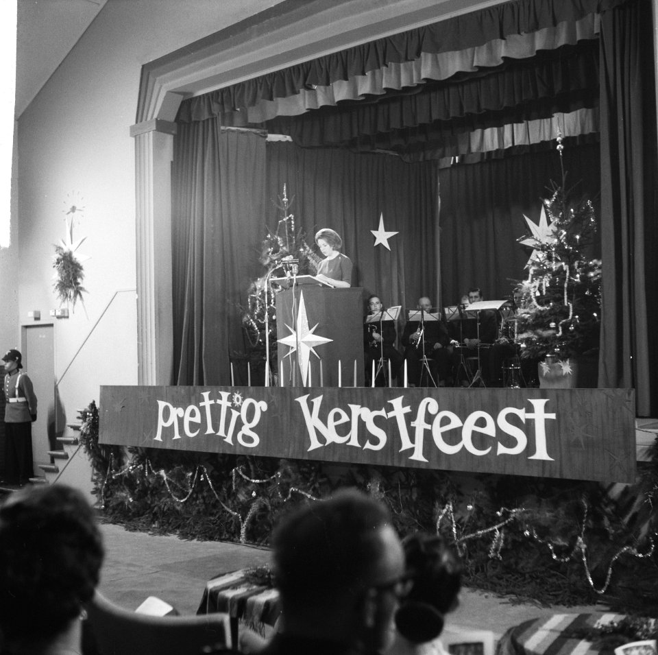 Prinses Irene leest het kerstverhaal voor, Bestanddeelnr 915-8788