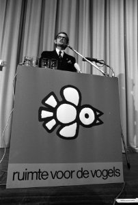 Prinses Margriet bij jubileum Nederlandse vereniging tot bescherming van vogels , Bestanddeelnr 927-1368