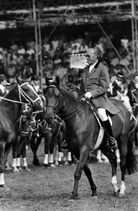Prinsen, paardensport, concours hippique, paarden, Bernhard (prins Nederland), Bestanddeelnr 932-6705