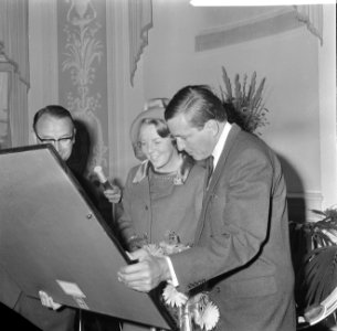 Prinses Beatrix en Claus brachten bezoek aan Haarlem, op provinciehuis werd verl, Bestanddeelnr 918-1597
