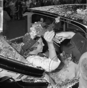 Prinses Beatrix en Claus brachten bezoek aan Utrecht, prinses Beatrix tijdens ri, Bestanddeelnr 918-1778