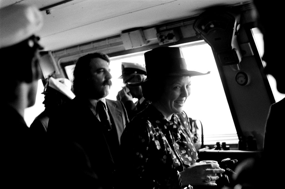 Prinses Beatrix en links van haar burgemeester Van der Louw (met snor) van Rotte, Bestanddeelnr 927-9666