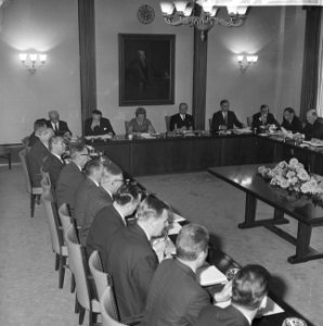 Prinses Beatrix bij Raad van Nederlandse Werkgevers verbonden Prinses Beatrix , Bestanddeelnr 915-7380