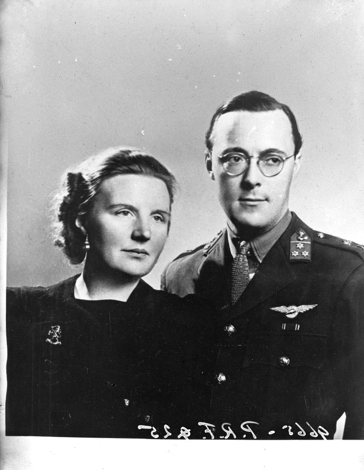 Prinses Juliana en prins Bernhard, Bestanddeelnr 934-8274