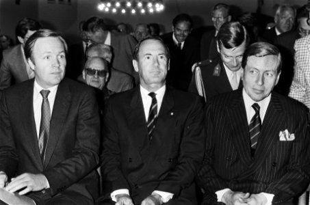 Prins Claus reikt Koning willem I prijs uit aan de Boskalis Westminster Group , Bestanddeelnr 932-1827