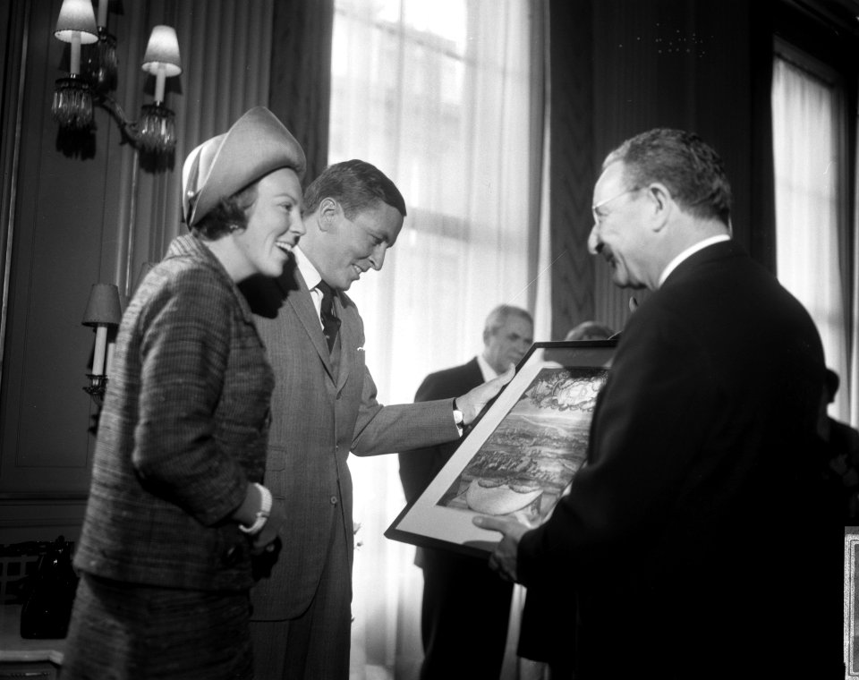 Prinses Beatrix en Claus brachten bezoek aan Maastricht, Bestanddeelnr 918-1661