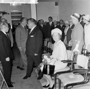 Prinses Beatrix opende blindenbibliotheek in Den Haag, Bestanddeelnr 916-4808