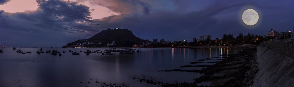 Vung tau mountain the sea