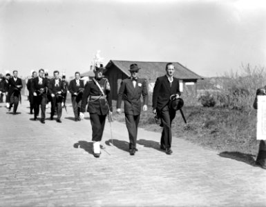 Prins Bernhard bij de studenten weerbaarheid vereniging Pro Patria in Leiden, Bestanddeelnr 903-3563