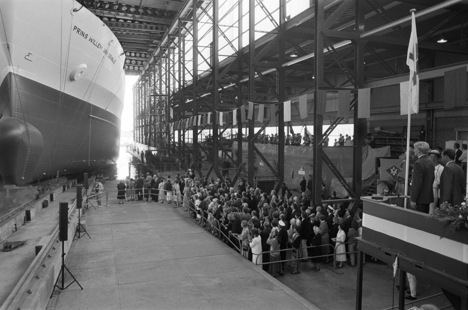 Prins Willem Alexander bij doop en tewaterlating koelschip Prins Willem van Ora, Bestanddeelnr 934-0479