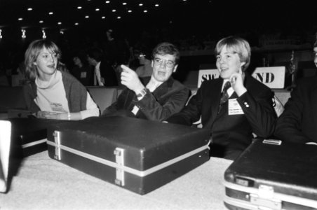 Prins Willem Alexander als delegatielid met medescholieren, Bestanddeelnr 932-4792