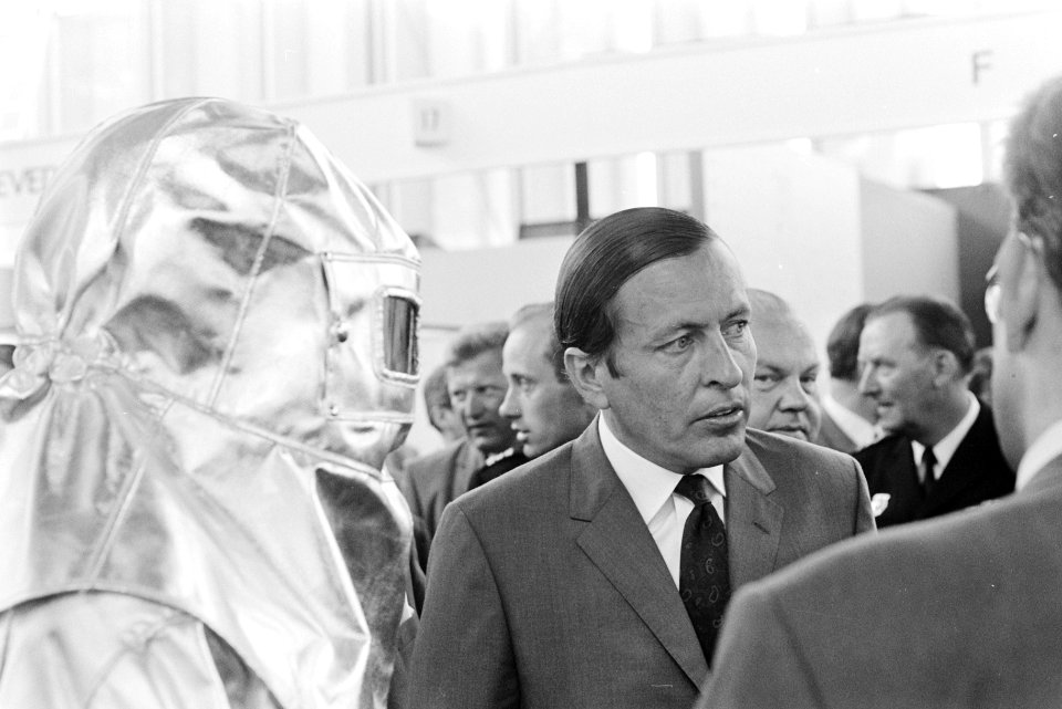 Prins Claus opent Internationale Brandweertentoonstelling 1970 in RAI, Amsterdam, Bestanddeelnr 923-5788
