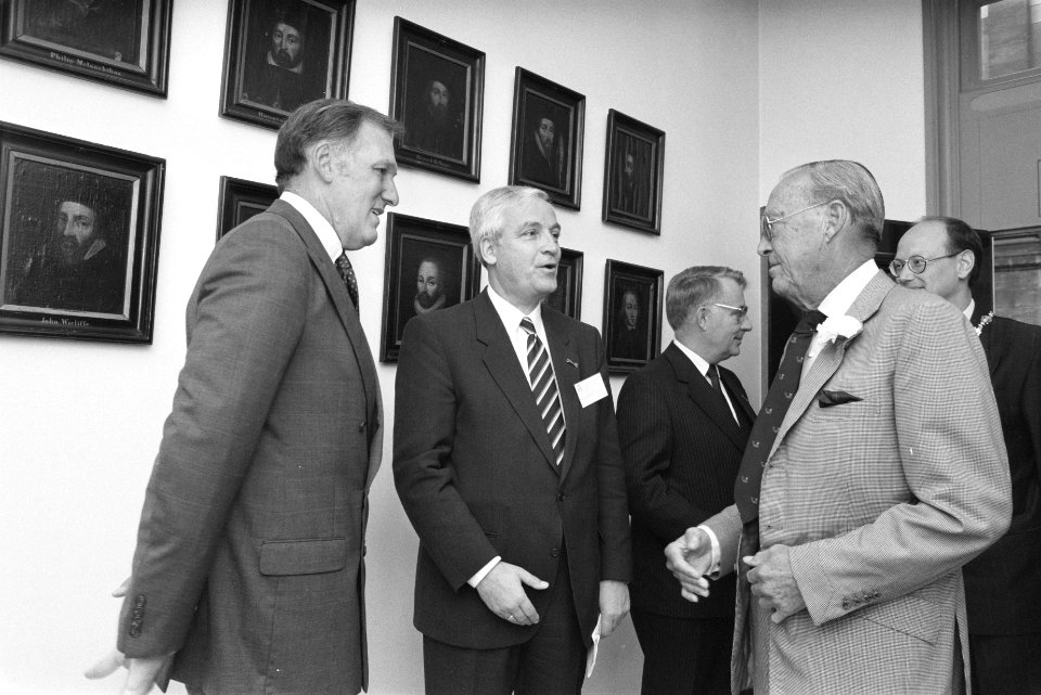 Prins Bernhard bij congres IFA, Bestanddeelnr 934-3122