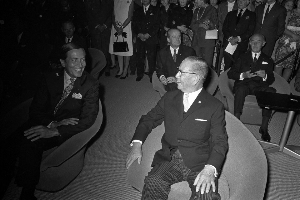 Prins Claus opent Okurahotel Amsterdam, Bestanddeelnr 924-9696