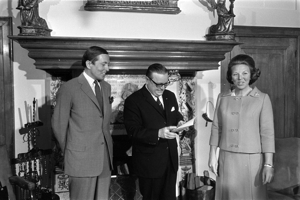 Prinses Beatrix en prins Claus hebben het laatste deel van het nationale huwelij, Bestanddeelnr 922-2430