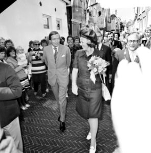 Prinses Beatrix en Prins Claus bezoeken provincie Noord-Holland (tweede dag), Be, Bestanddeelnr 926-6298