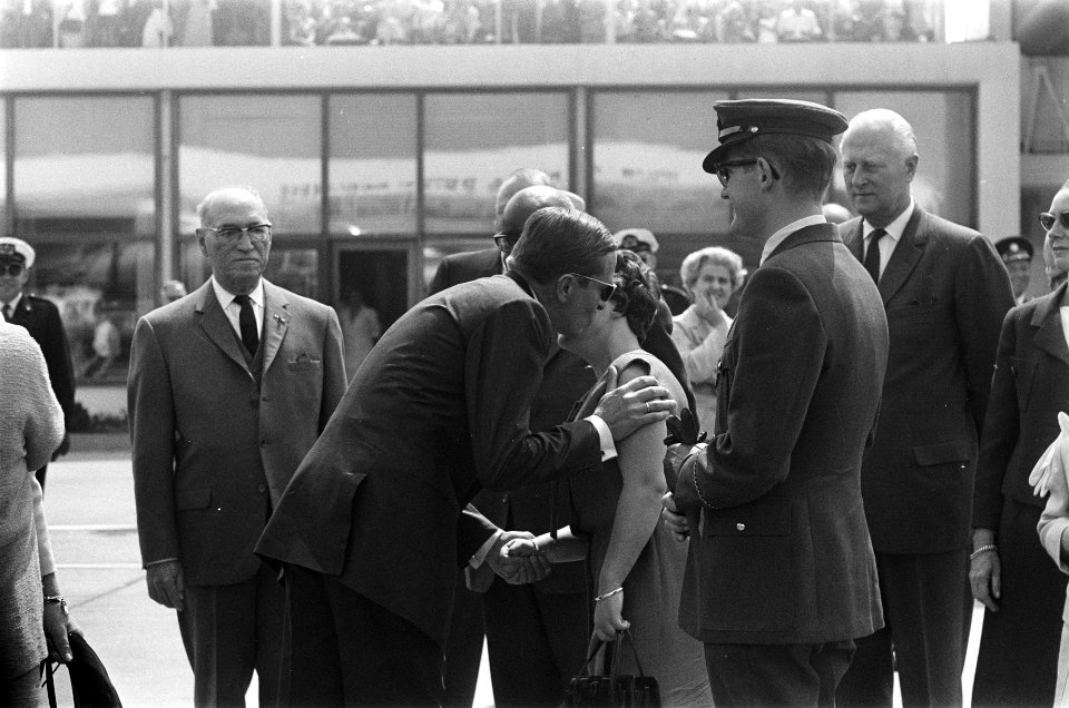 Prinses Beatrix en prins Claus naar de West, nummer 10 Pieter en Claus, nummer 1, Bestanddeelnr 919-3143