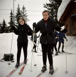 Prinses beatrix en prins claus aan het skien, Bestanddeelnr 254-7718