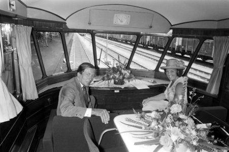 Prinses Beatrix en Prins Claus brengen driedaags bezoek aan Limburg Beatrix en , Bestanddeelnr 927-3988