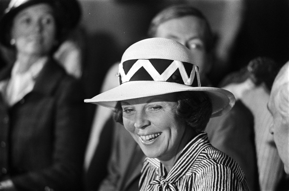 Prinses Beatrix en Prins Claus bezoeken Bonn (BRD), bezoek Bonn, Bestanddeelnr 928-7846