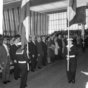 Prinses Beatrix en Prins Claus tijdens een plechtigheid, Bestanddeelnr 918-2822