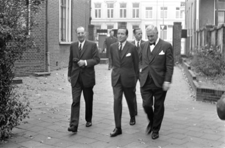 Prins Claus bezoekt School voor Journalistiek te Utrecht, Bestanddeelnr 921-8478