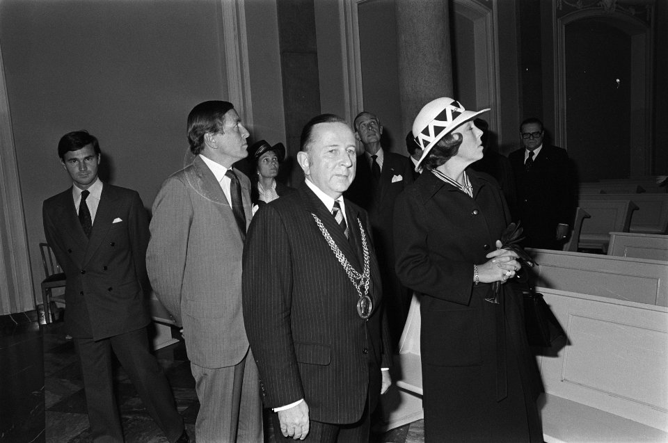 Prinses Beatrix en Prins Claus bezoeken Bonn (BRD), bezoek Bonn, Bestanddeelnr 928-7843