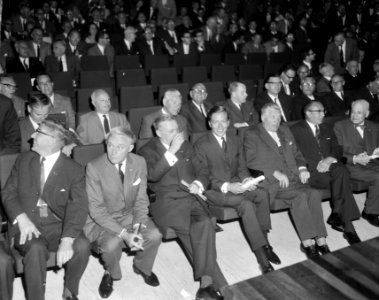 Prins Claus congres bijgewoond in de Doelen te Rotterdam (Vereniging van Nederla, Bestanddeelnr 919-2343