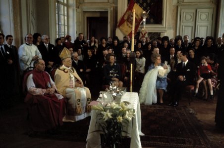 Prins Carlos Jr. Bernardo wordt gedoopt in kerk te Lignieres, Frankrijk, door Ka, Bestanddeelnr 254-8598