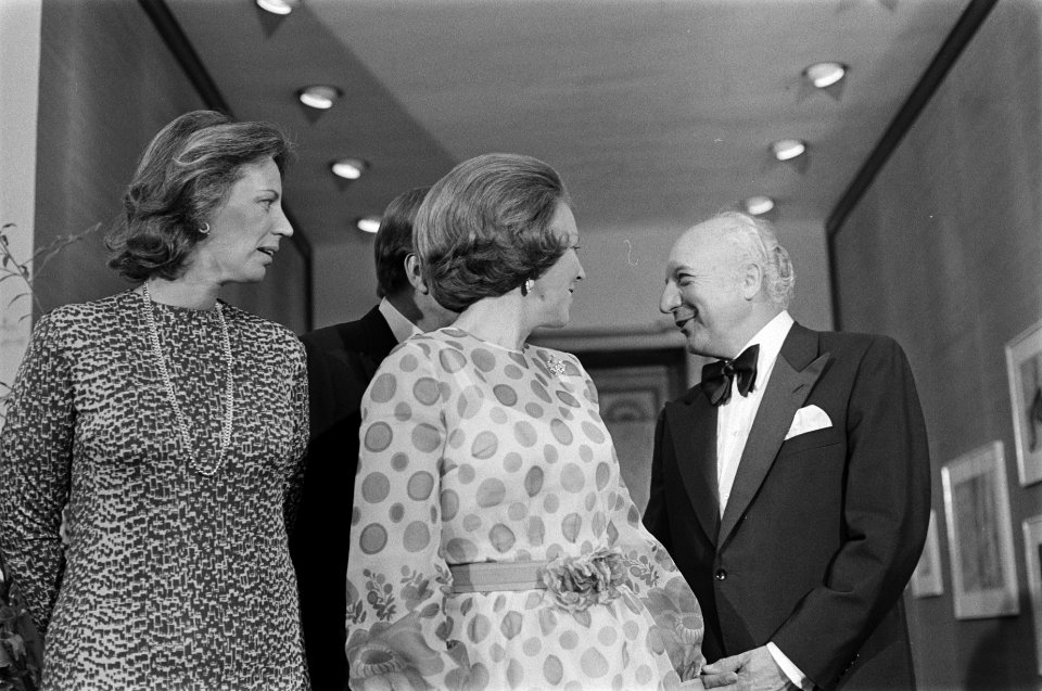 Prinses Beatrix en Prins Claus bezoeken Bonn (BRD), bezoek Bonn, Bestanddeelnr 928-7840