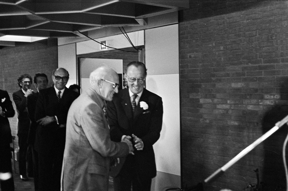 Prins Bernhard opent nieuw gebouw NMB in Amsterdam, Bestanddeelnr 927-2646