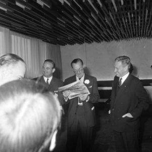 Prins Bernhard tussen de aanwezigen, Bestanddeelnr 919-6481