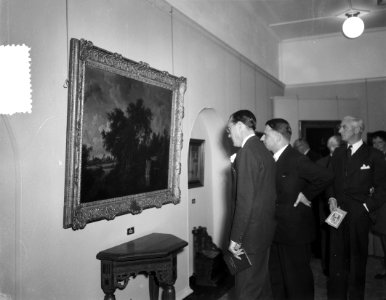 Prins Bernhard opent kunsttentoonstelling particulier bezit Almelo, Bestanddeelnr 906-0720