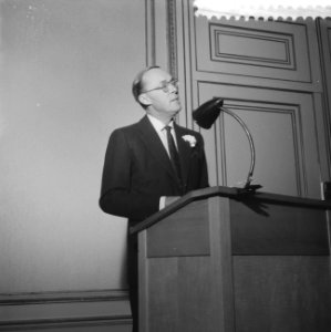Prins Bernhard presideert de jaarvergadering van de Stichting Nederlandse Organi, Bestanddeelnr 911-1147