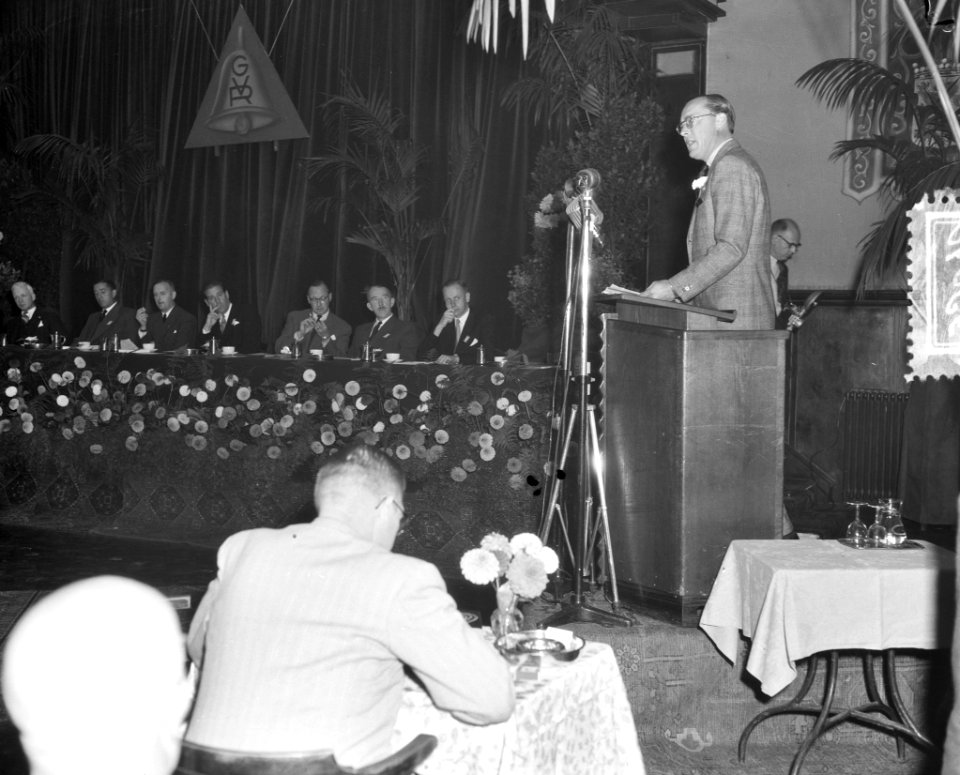 Prins Bernhard opent reclamecongres Amsterdam, Bestanddeelnr 905-3040