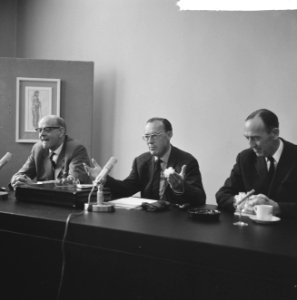 Prins Bernhard persconferentie bijgewoond, 25-jarig bestaan Prins Bernhardfonds , Bestanddeelnr 917-7951