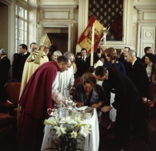 Prins Carlos Jr. Bernardo wordt gedoopt in kerk te Lignieres, Frankrijk, door Ka, Bestanddeelnr 254-8611