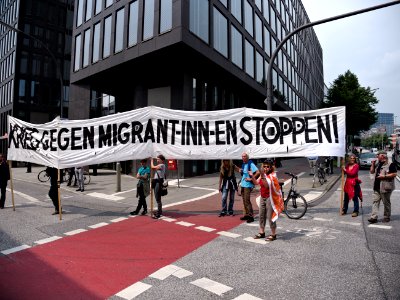 Pro migration demonstration during G20 summit in Hamburg 01