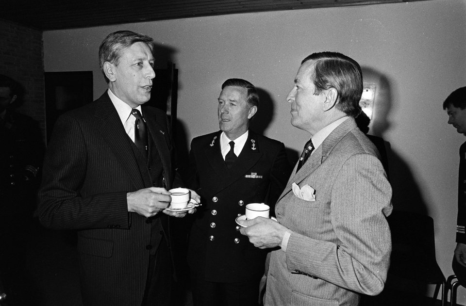 Prins Claus en Minister de Geus (def) woonden studiedag bij t.g.v. twaalfde lust, Bestanddeelnr 931-3976