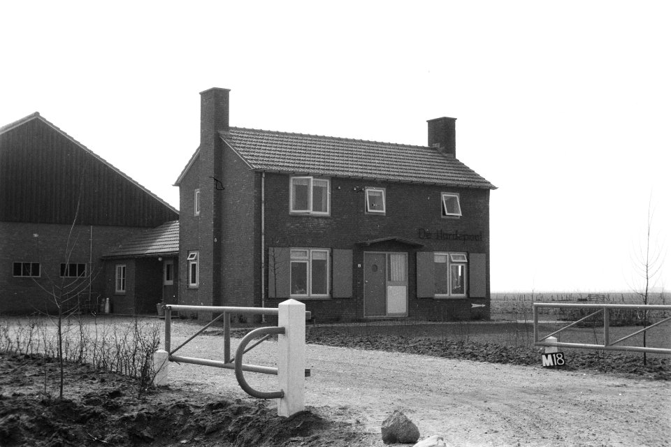 Proefboerderij De Hardepoel aan de Rijkswijksveldweg te Rijswijk (ruiverkaveli, Bestanddeelnr 170-1861