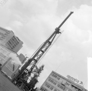 Proefheien t.b.v. de metrobouw op het Hofplein hoek Weena te Rotterdam, Bestanddeelnr 911-4917